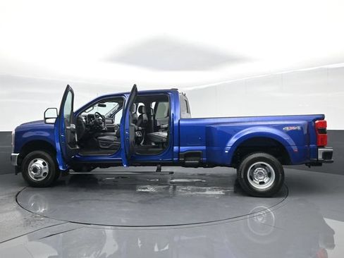 Used 2026 Ford F350 Lariat w/ Lariat Ultimate Package AWD/4WD image 67