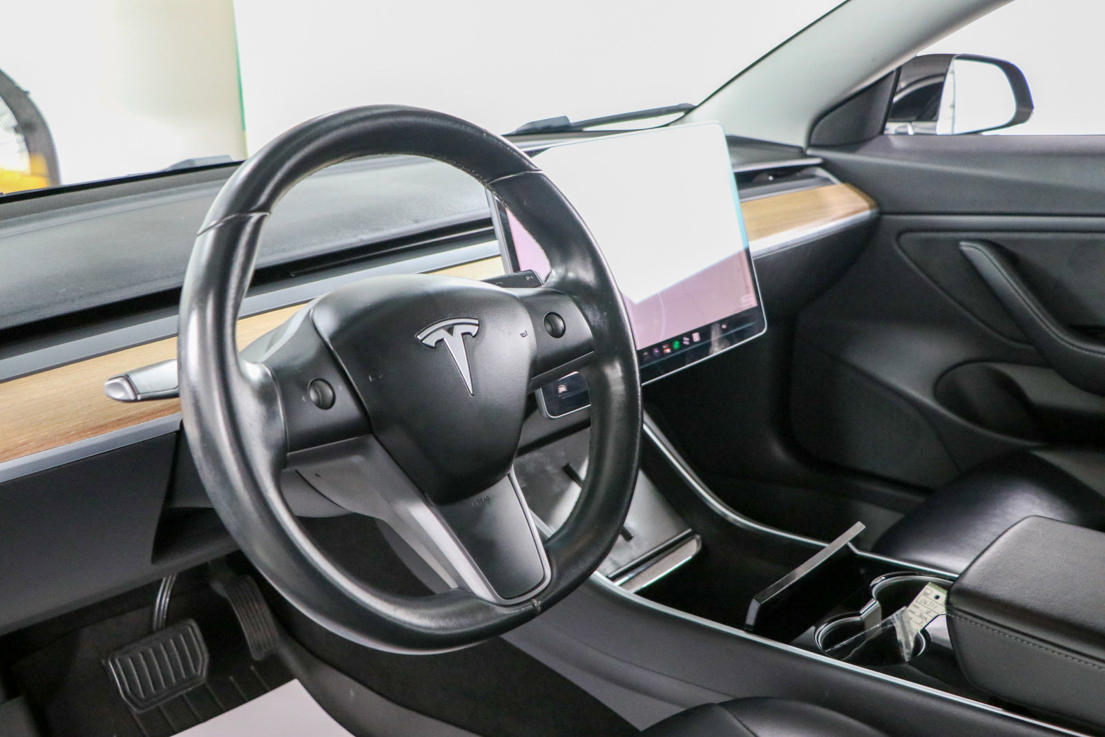 Used 2018 Tesla Model 3 Mid Range RWD image 20