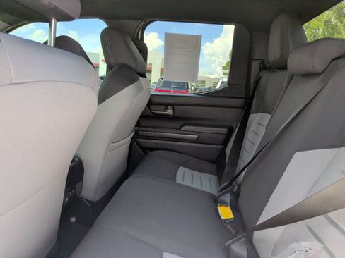 Used 2025 Toyota Tacoma TRD Sport AWD/4WD image 29