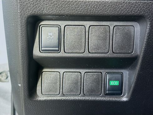 Used 2019 Nissan Rogue Sport S FWD image 16