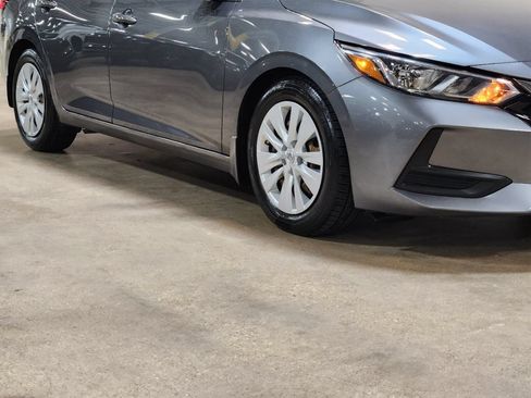 Used 2020 Nissan Sentra S FWD image 16