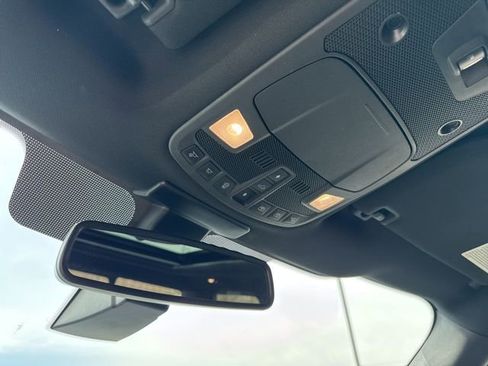 Used 2017 Ford F150 Platinum w/ Equipment Group 701A Luxury image 42