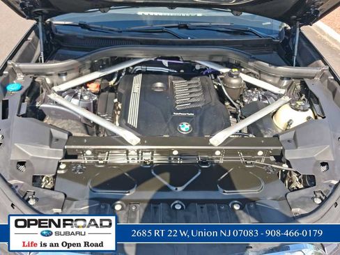Used 2022 BMW X5 xDrive40i w/ Premium Package AWD/4WD image 29