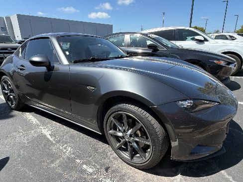Used 2020 MAZDA MX-5 Miata RF Grand Touring RWD image 11