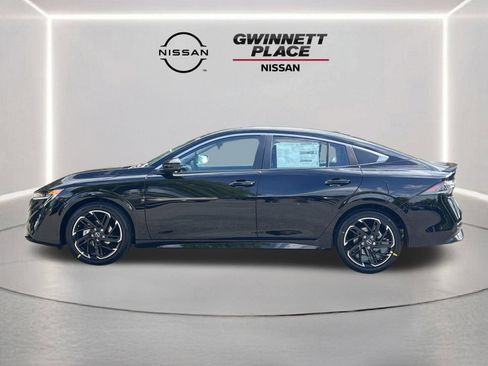 New 2026 Nissan Sentra SR w/ Floor Mat Package FWD image 22