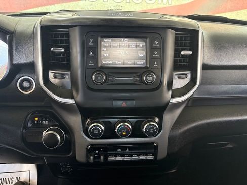 Used 2024 RAM 3500 SLT AWD/4WD image 15