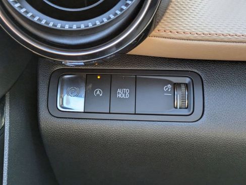 New 2025 Chevrolet Equinox ACTIV w/ Safety and Technology Package FWD image 23
