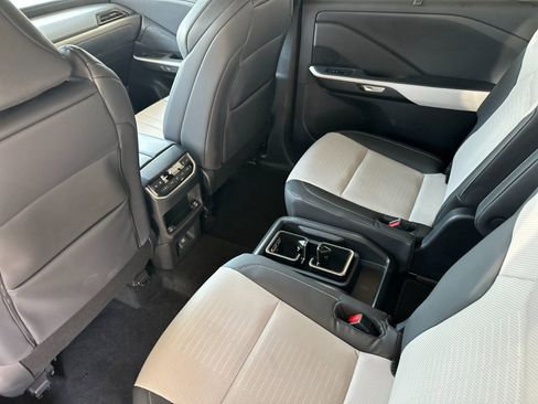 Used 2026 Lexus TX 500h AWD w/ Technology Package image 13