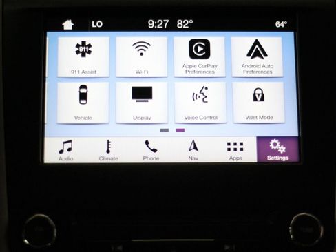 Used 2018 Ford Fusion SE w/ Equipment Group 602A FWD image 23