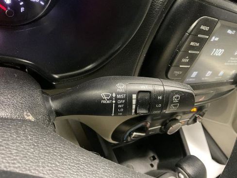 Used 2021 Kia Soul LX FWD image 19
