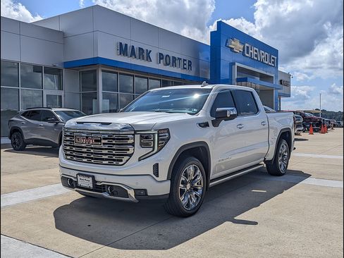Used 2024 GMC Sierra 1500 Denali AWD/4WD image 5