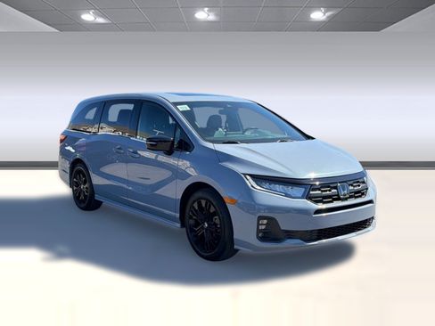 Used 2025 Honda Odyssey Sport-L image 7