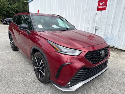Used 2022 Toyota Highlander XSE