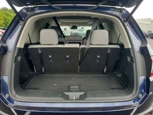 Used 2023 Honda Pilot Touring image 42