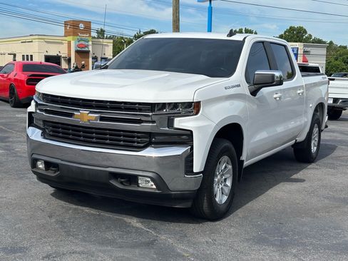 Used 2020 Chevrolet Silverado 1500 LT w/ Convenience Package AWD/4WD image 1