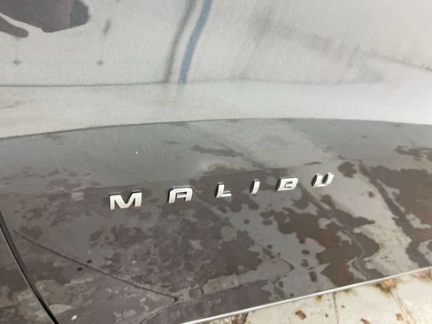 Used 2016 Chevrolet Malibu LT FWD image 25
