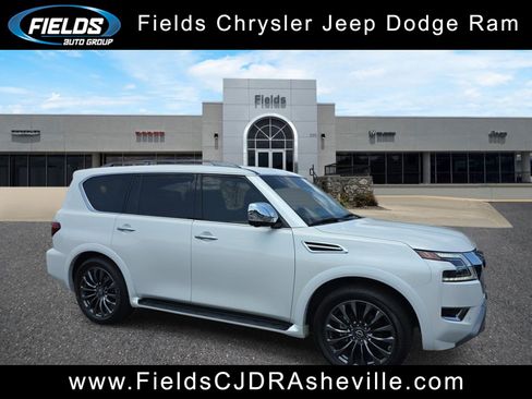 Used 2024 Nissan Armada Platinum w/ Cargo Package RWD image 1