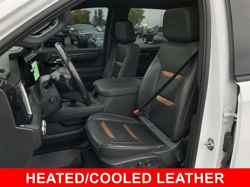 Used 2023 GMC Sierra 1500 AT4 w/ AT4 Premium Package image 4