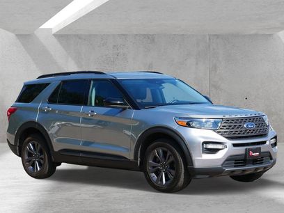 Certified 2023 Ford Explorer XLT w/ Equipment Group 202A
