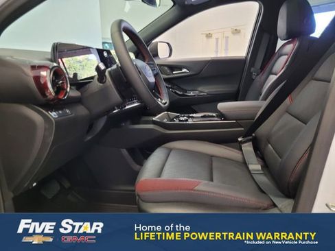 New 2026 Chevrolet Equinox RS w/ Convenience Package III FWD image 4