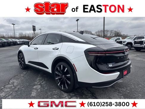 Used 2024 Toyota Crown Platinum image 7