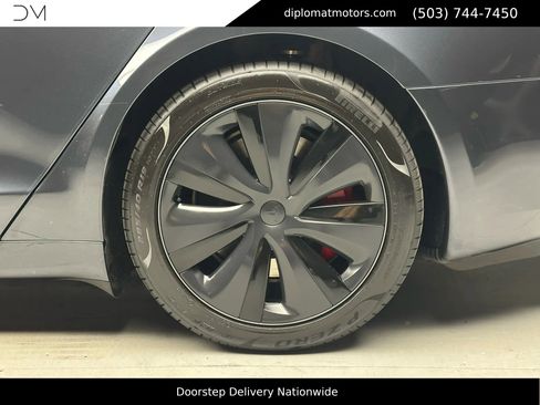 Used 2024 Tesla Model S Plaid image 38
