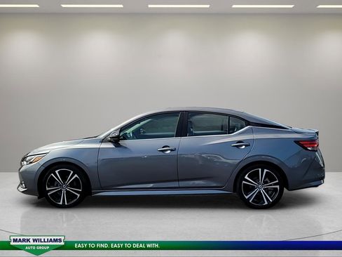Used 2022 Nissan Sentra SR w/ SR Premium Package FWD image 7