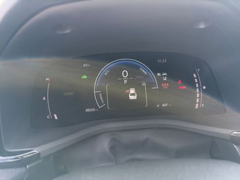 Used 2025 Toyota Camry LE image 38