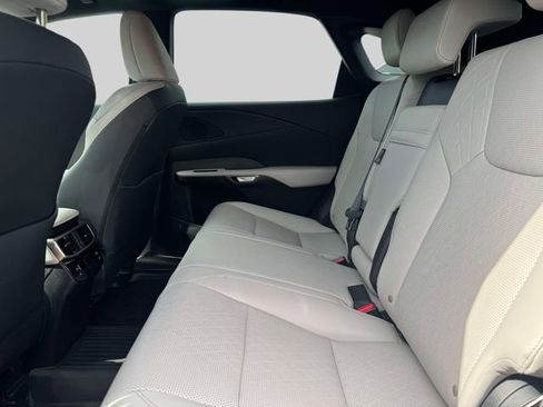 Used 2024 Lexus RX 350 w/ Accessory Package (Z1) image 16