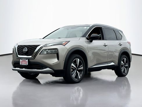 Certified 2022 Nissan Rogue Platinum w/ Head-Up Display Package AWD/4WD image 12