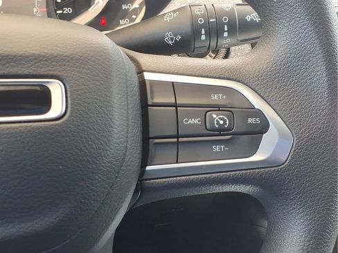 Used 2025 Jeep Compass Sport AWD/4WD image 24