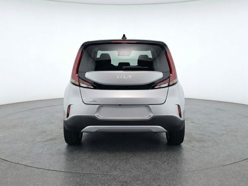 Used 2025 Kia Soul LX w/ LX Technology Package image 7