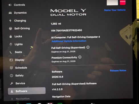 Used 2026 Tesla Model Y Long Range AWD/4WD image 26