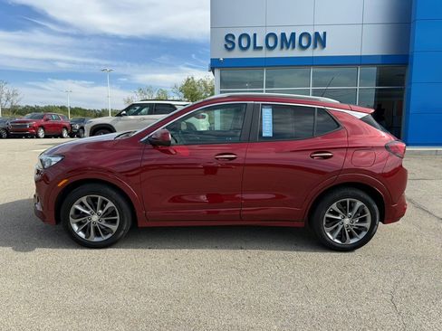 Certified 2022 Buick Encore GX Select w/ Sport Touring Package image 2