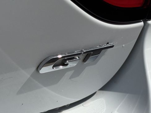 Used 2019 Dodge Charger GT RWD image 12