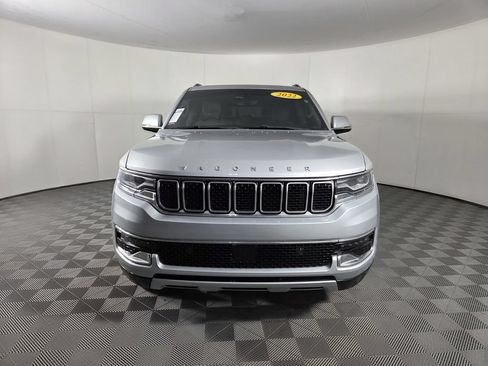 Used 2022 Jeep Wagoneer Series II w/ Premium Group I RWD image 3