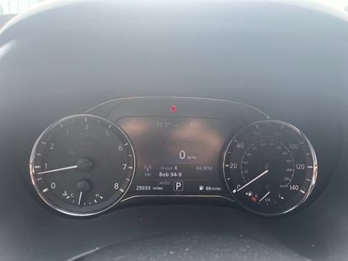 Used 2023 INFINITI QX80 Sensory w/ Cargo Package AWD/4WD image 19