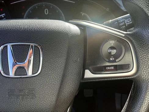 Used 2018 Honda Civic EX image 29