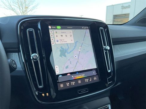 New 2026 Volvo EX40 Plus w/ Climate Package image 19