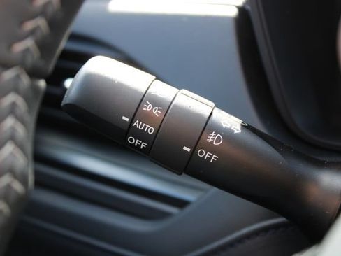 New 2026 Subaru Forester Premium AWD/4WD image 32