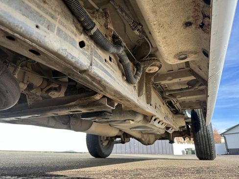 Used 2015 Chevrolet Express 2500 LT w/ LT Preferred Equipment Group image 10