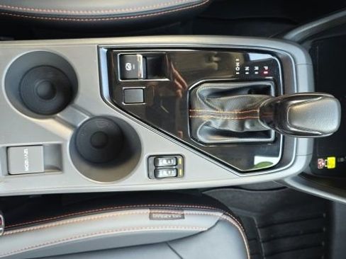 Used 2025 Subaru Crosstrek 2.5i Limited image 16