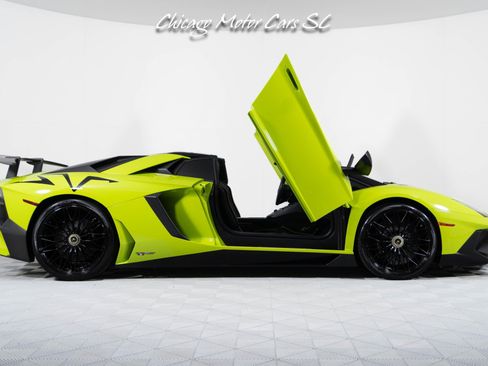 Used 2016 Lamborghini Aventador LP 750-4 Superveloce AWD/4WD image 15