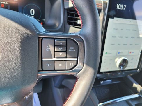 Used 2024 Ford Expedition Limited image 45