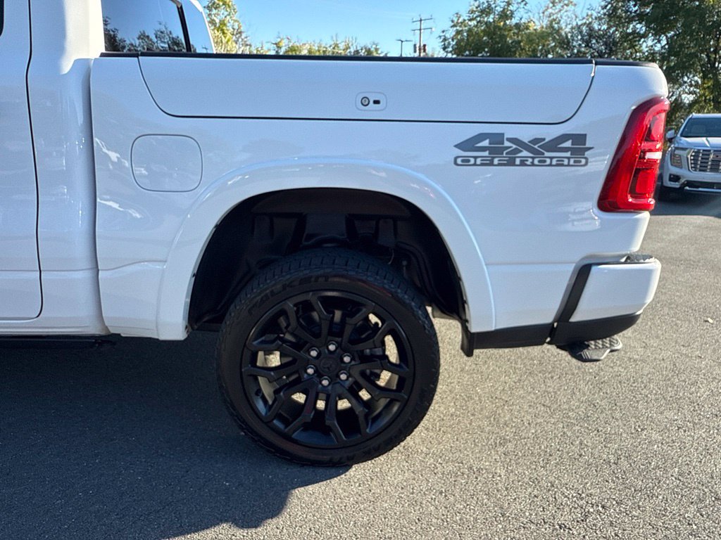 Used 2025 RAM 1500 Limited AWD/4WD image 40