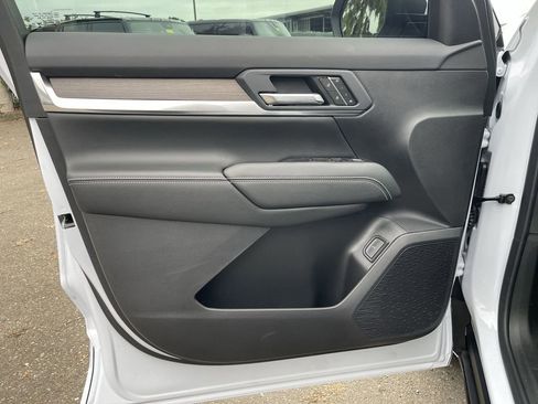 New 2026 GMC Terrain Denali image 23