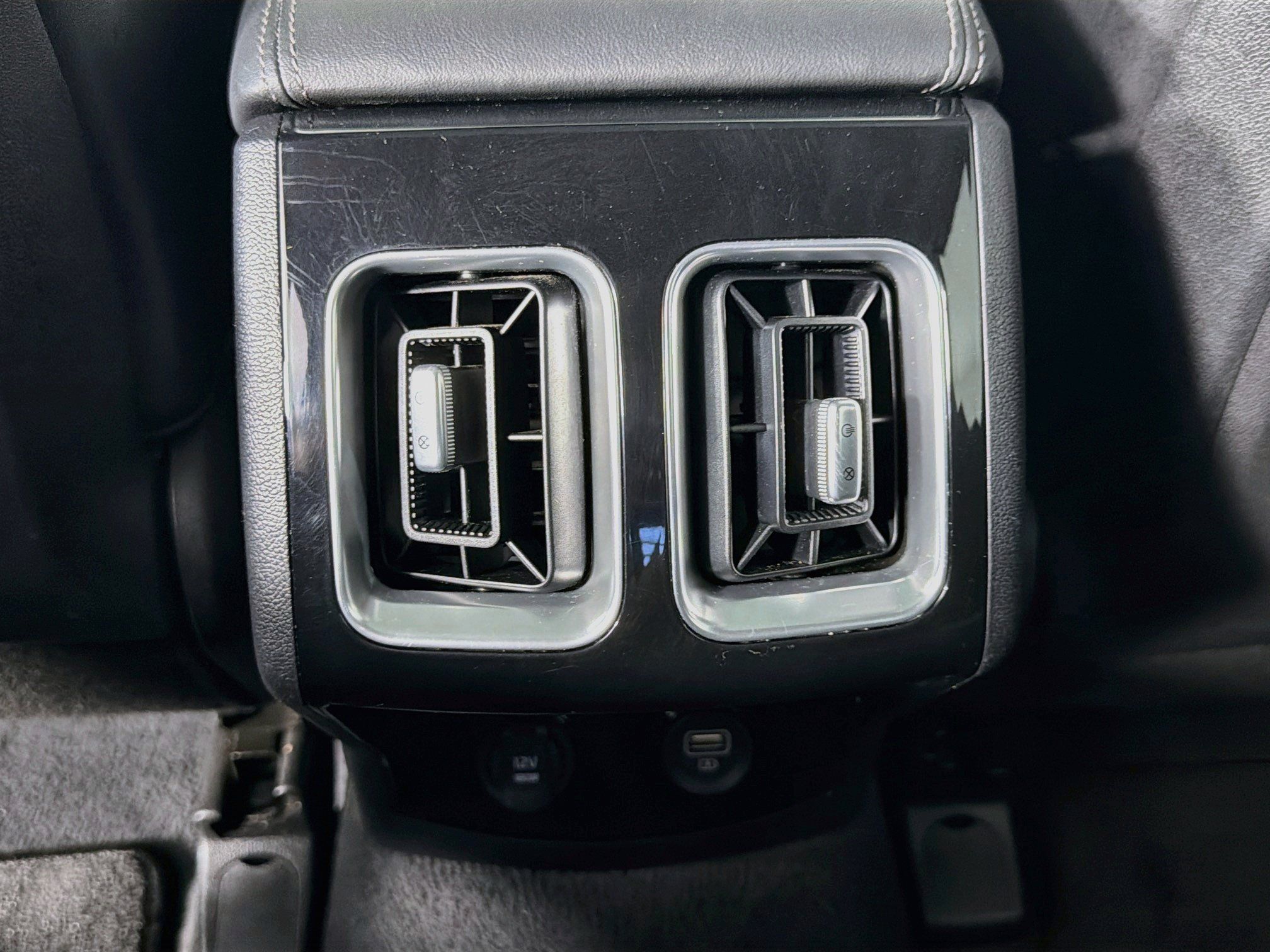 Used 2022 Kia Sorento SX FWD image 29