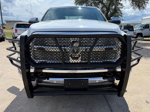 Used 2018 RAM 2500 Laramie w/ Convenience Group image 2