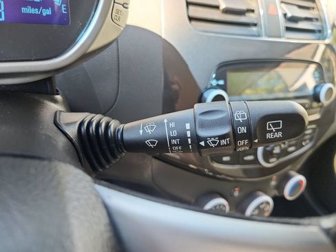 Used 2014 Chevrolet Spark LS FWD image 19