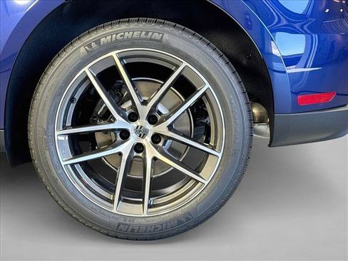 New 2026 Porsche Macan AWD/4WD image 24